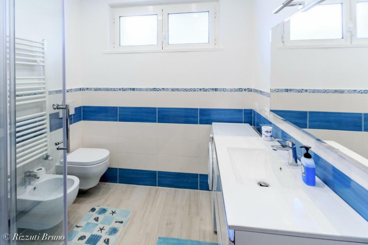 Appartamento Ristrutturato A Nuovo !!! Varazze Exteriör bild